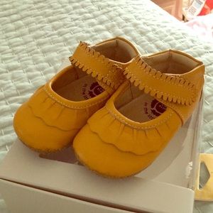 Livie and Luca RUCHE Mary Janes Baby Shoes